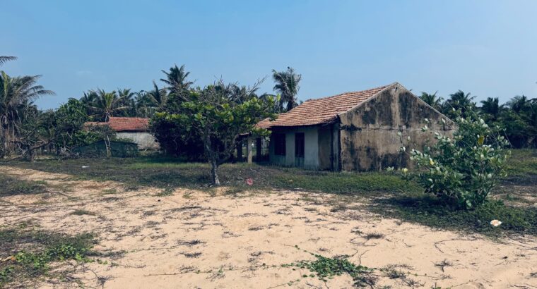 27.5 perch Beach Front Property